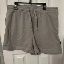 H&M WASHED COTTON SWEATSHORTS size medium