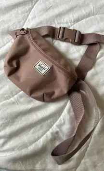 Herschel Supply Fanny Pack Purse 