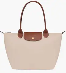 Longchamp Le Pliage Medium Tote