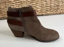 DV Dolce Vita Women's Jaxen Wraparound Ankle Bootie Taupe Suede Size 9.5