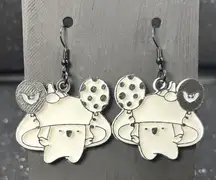 Mushroom Halloween Earrings – Spooky Cute Fall Jewelry