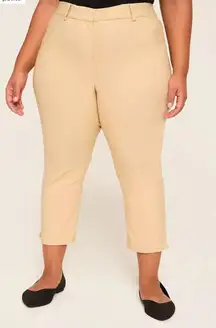 Lane Bryant‎ size 18 4 season slim capris