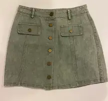 Green denim skirt 