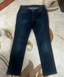 Low Rise Slim Leg Jag Jeans Size 6