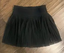 Lululemon Athletica Mesh Pleats Black Skirt with shorts EUC 0