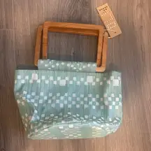 Small wooden handle bag