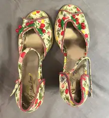 Pelle Moda cherry Red and Green fabric Floral Sandals with Wedge Heel size 9