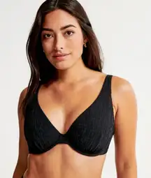 Abercrombie & Fitch Curve Love Black Textured Underwire Bikini Top