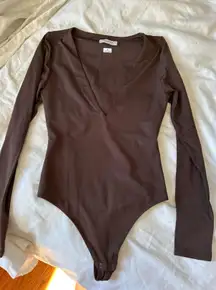 Aritzia babaton bodysuit