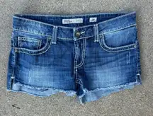 buckle BKE Stella cut off frayed hem jean shorts Size 28