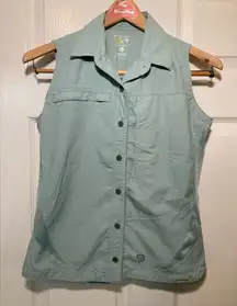 Mountain Hardwear 🟣 Size 6 Sleeveless Button Down Vented Top in Seafoam