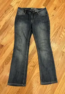 Wrangler Women’s Bootcut Jean size 29 x 32 blue festival boho cowboy