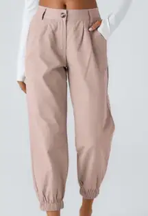 NWT Halara Jogger ankle Pants. Pink. Size M. Elastic waist/ankle. Cotton