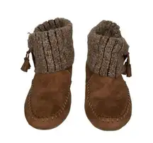 Airwalk Suede Moccasins with Sweater