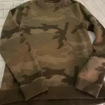 Abercrombie & Fitch Women’s Camo sweatshirt Women’s Medium