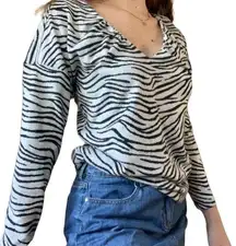 Maeve By Anthropologie Long Sleeve Shirt Sweater Zebra Animal Print Size XS