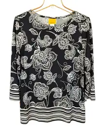 Ruby Rd. Women’s navy and white floral 3/4 sleeve top raised white dot Size M