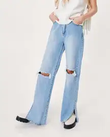 Busted Knee Split Hem Straight Jean