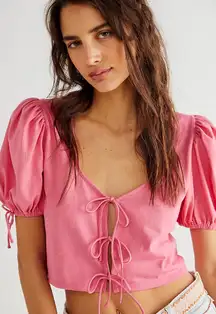 Free People Hot Pink Kitty Tee Puff Sleeve Cropped Tie Blouse Women's size XS