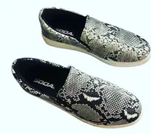 Snake Print Sneakers Sz6