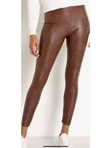 7 For All Mankind brown faux leather crocodile embossed leggings women’s size XS