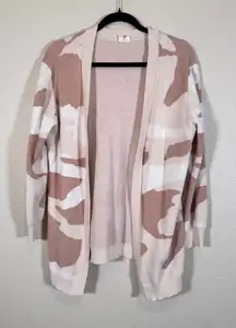 Moth Anthropologie Pink Cream Camo Print Cardigan Sweater Womens L Casual Cozy