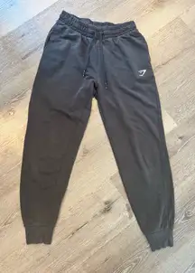 Gymshark Essentials Black Joggers Sweatpants Classic Fit Size Small