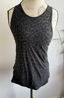 Lululemon Sculpt Tank Women's Size 6 Run Yoga Gym Athletic Black Formation Camo
