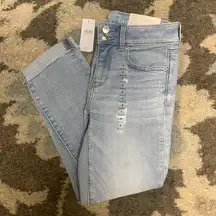 NWT American Eagle Light wash Cropped Jeans