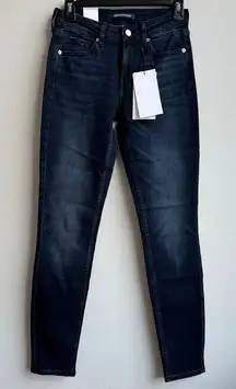 NWT Calvin Klein Mid Rise Solid Blue Wash Skinny Women’s Jeans Size 26 X 30