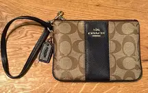 Coach Signature Tan Black Wristlet credit card and key chain classic monogram