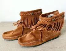 Minnetonka Fringe Ankle Moccasin in Brown Suede - Size 6.5