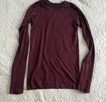 Lululemon garnet swiftly tech long sleeve with logos all over size 4