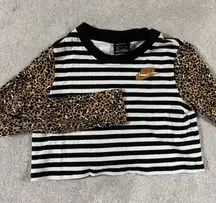 Nike Striped/ Leopard Print‎ Sleeves Long Sleeve Crop Women's Size S