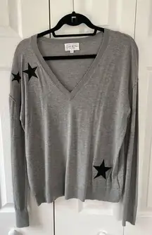 Feel the Piece Violetta Star V Neck Thumbhole Sweater