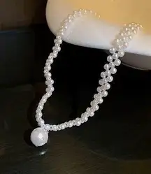 Elegant White Pearl Pendant Choker Necklace for Women