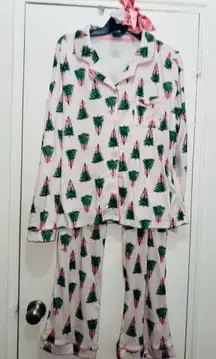 Tahari soft and cozy pajama set green/pink size XL