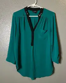A. Byer Size Large Teal Green Embellished Collar Black Trim Tunic Blouse