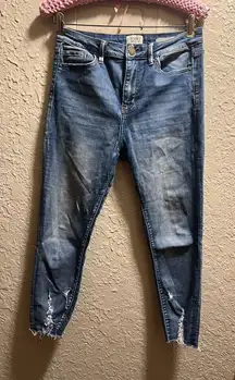 Simple Society Eco-Friendly Blue Jeans Skinny Leg Woman’s Size 28 - Marks/Flaws