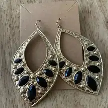 🆕 Gold Tone Angel Tear Dangle Earrings With Black Stones Accents 🆕