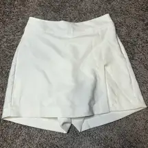 Elegant White Women's Skort