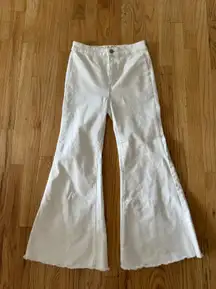 White Flare Jeans 27