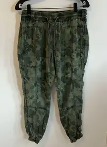 Anthropologie Leda Camo Tencel Joggers