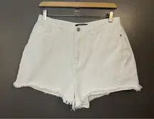 Missguided Shorts Womens 8 White High Rise Denim Cutoff Frayed Hem Cotton