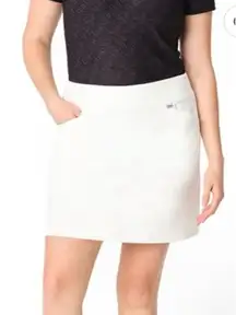 Greg Norman Skort Women Size 8 White Rayon Nylon Blend Golf