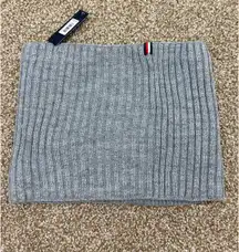 Tommy Hilfiger Gray Knit Neck Warmer / Snood – New with Tags