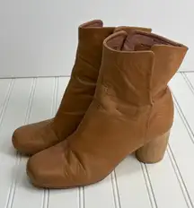 Jeffrey Campbell Tan Leather Ankle Boots Wooden Heel Early Era Retro Boho 7M