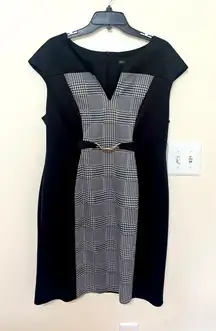 Connected Apparel Black Sheath Dress with‎ V-Neck and Cap Sleeves