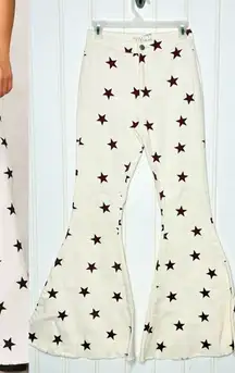 Cavender’s Cream & Red Star Print Flared Pants Sz Small NEW 77