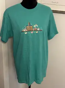 Vintage Embroidered Tshirt Green Size Large Baskets Flower Single Stitch Cottage